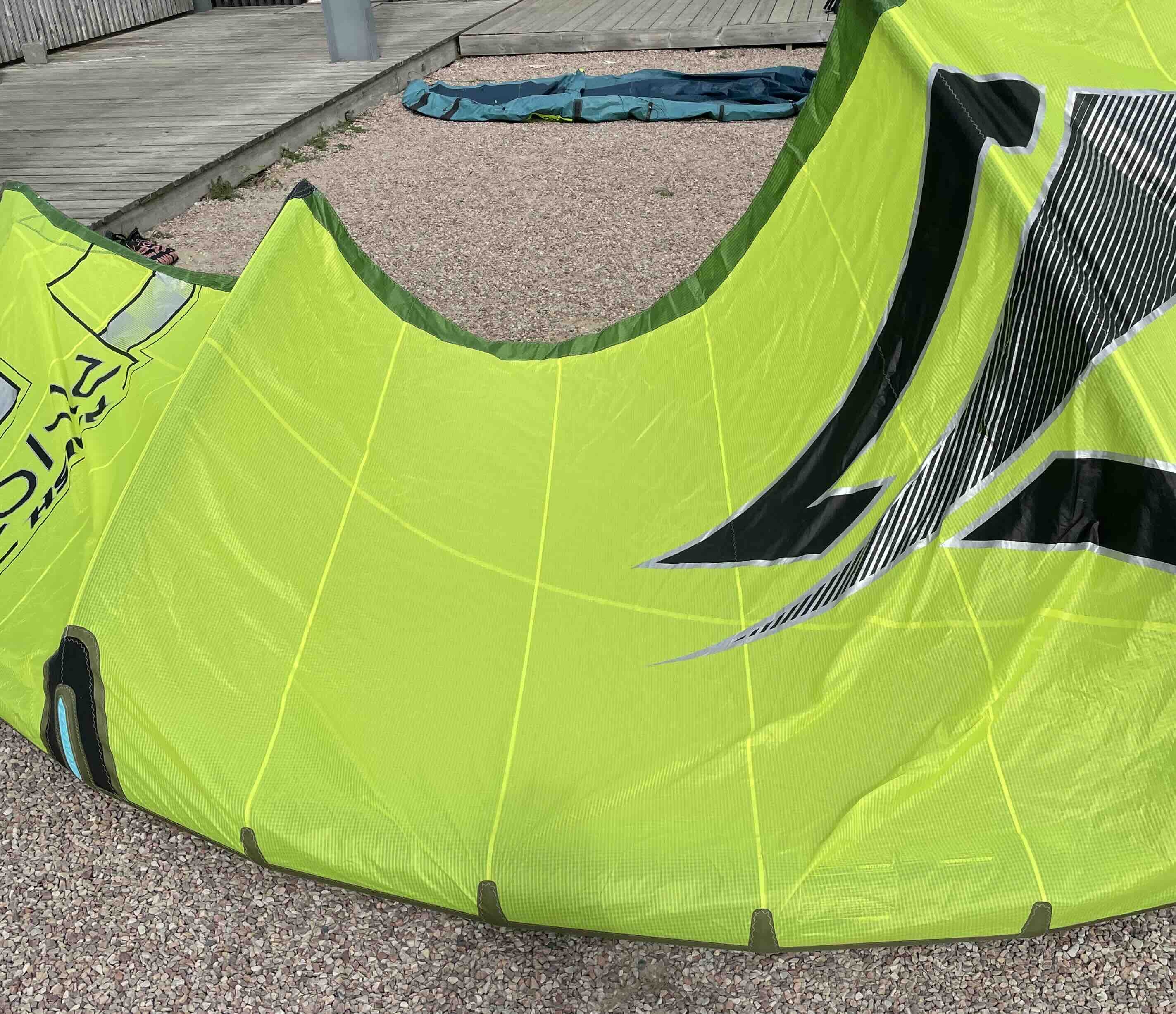 Naish Pivot 10m 2024