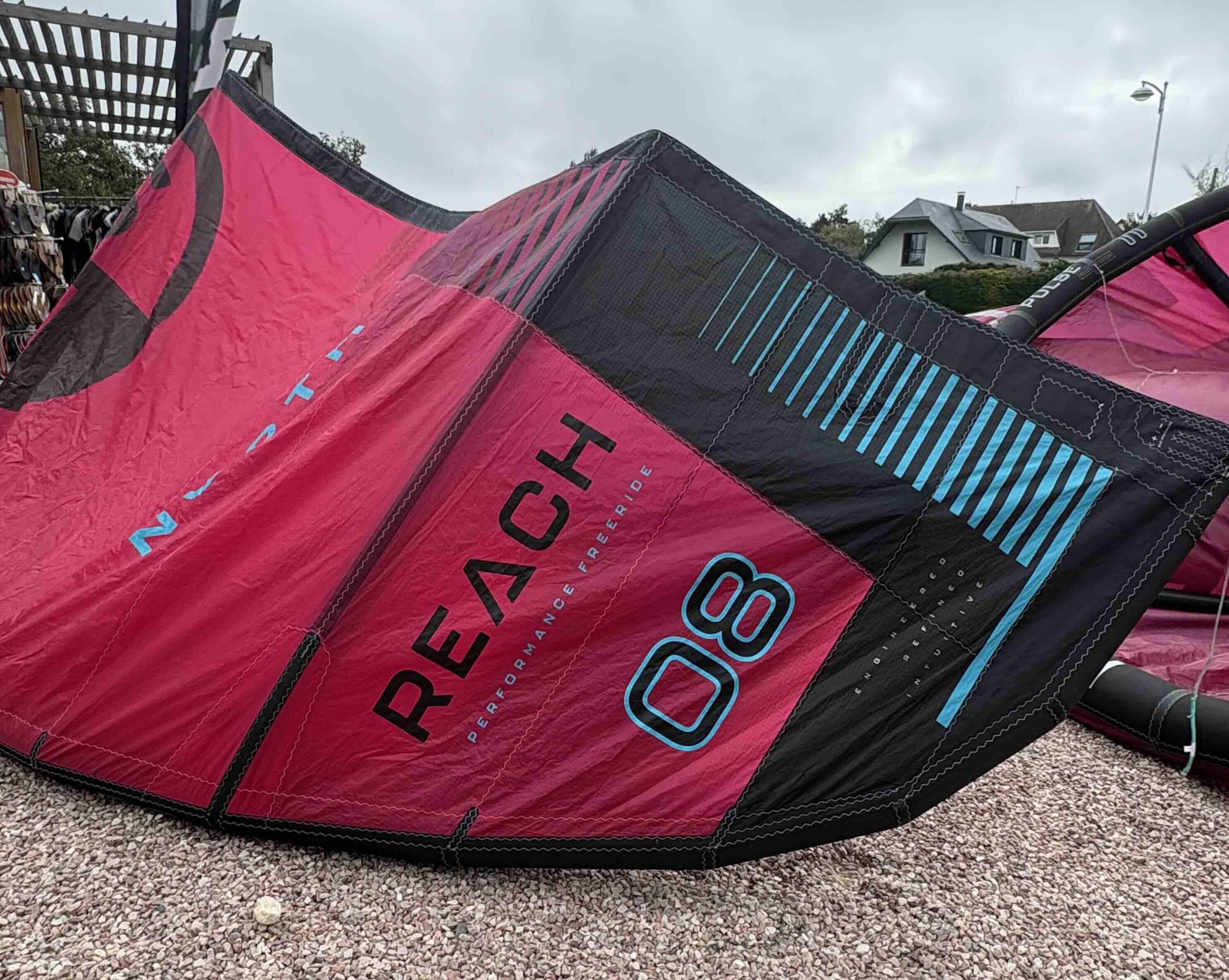 North Kiteboarding  Reach 8m 2024