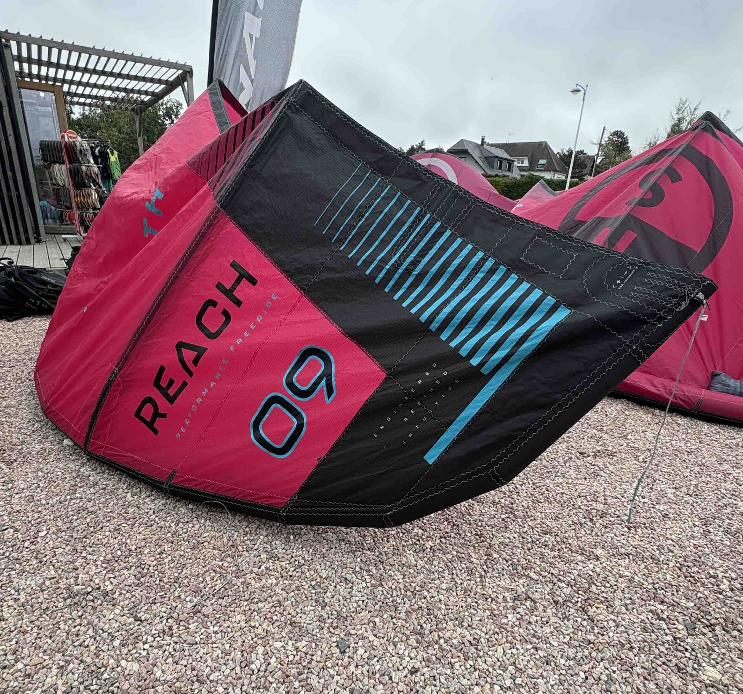 North Kiteboarding Reach 9m 2024