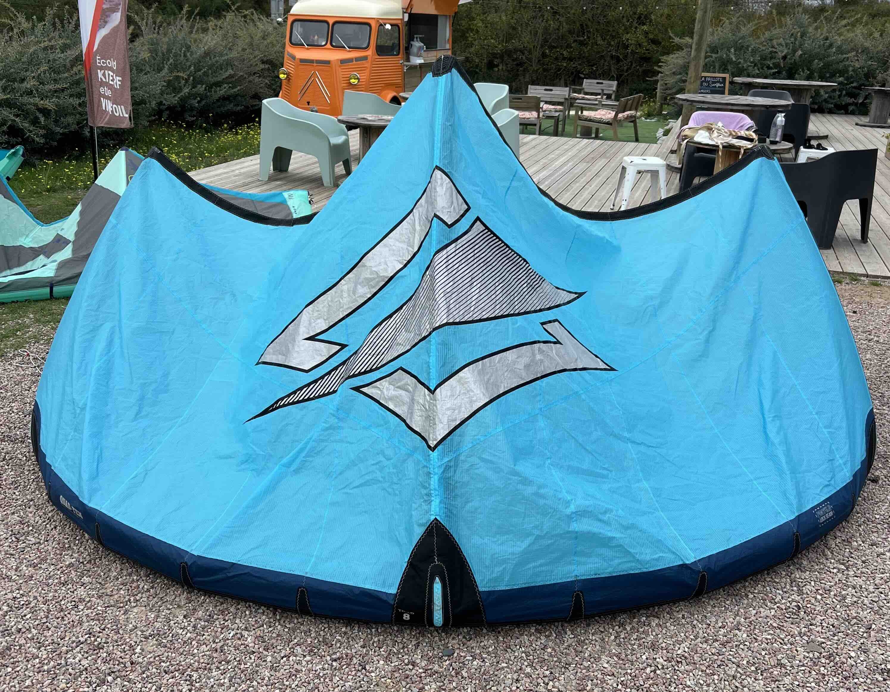 Aile Naish Triad 2024