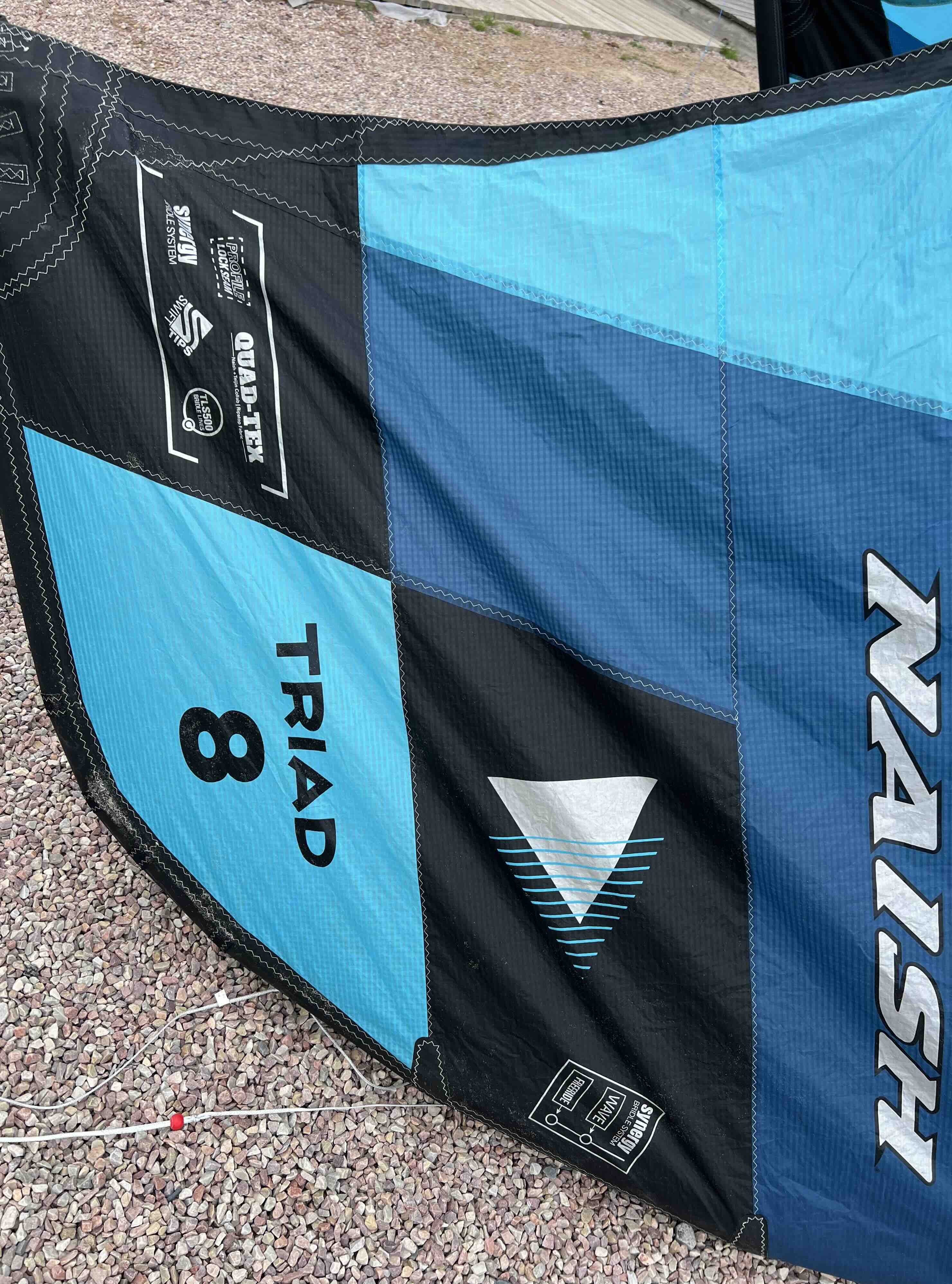 Aile Naish Triad 2024