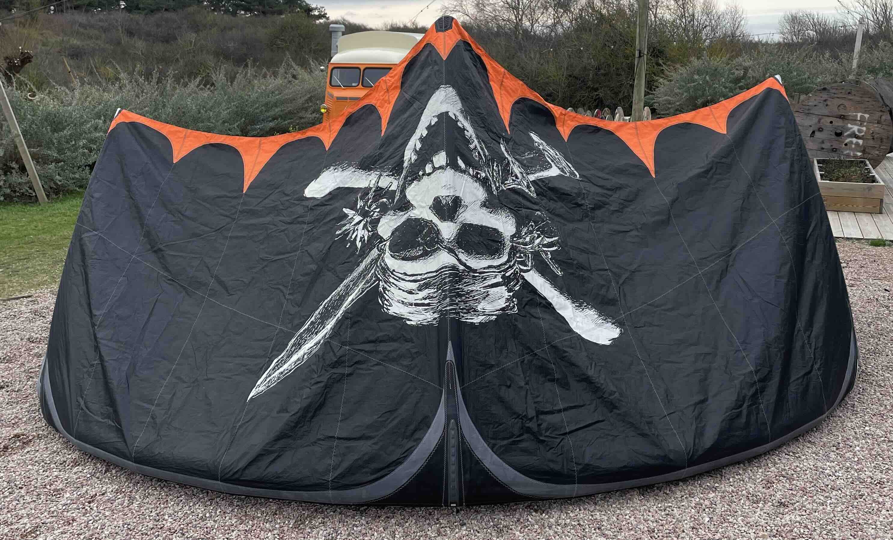 Naish Pivot LE 12m 2021