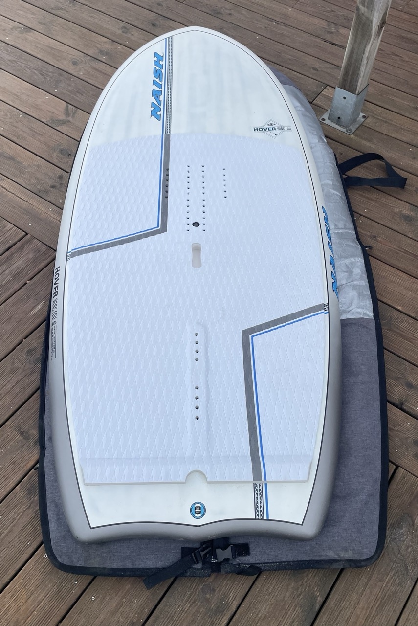Planche Wingfoil Naish Hover Ultra Carbon 140L